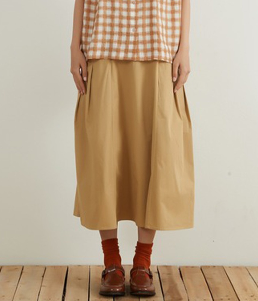 [On One’s Own]  pocket cotton skirt / beige